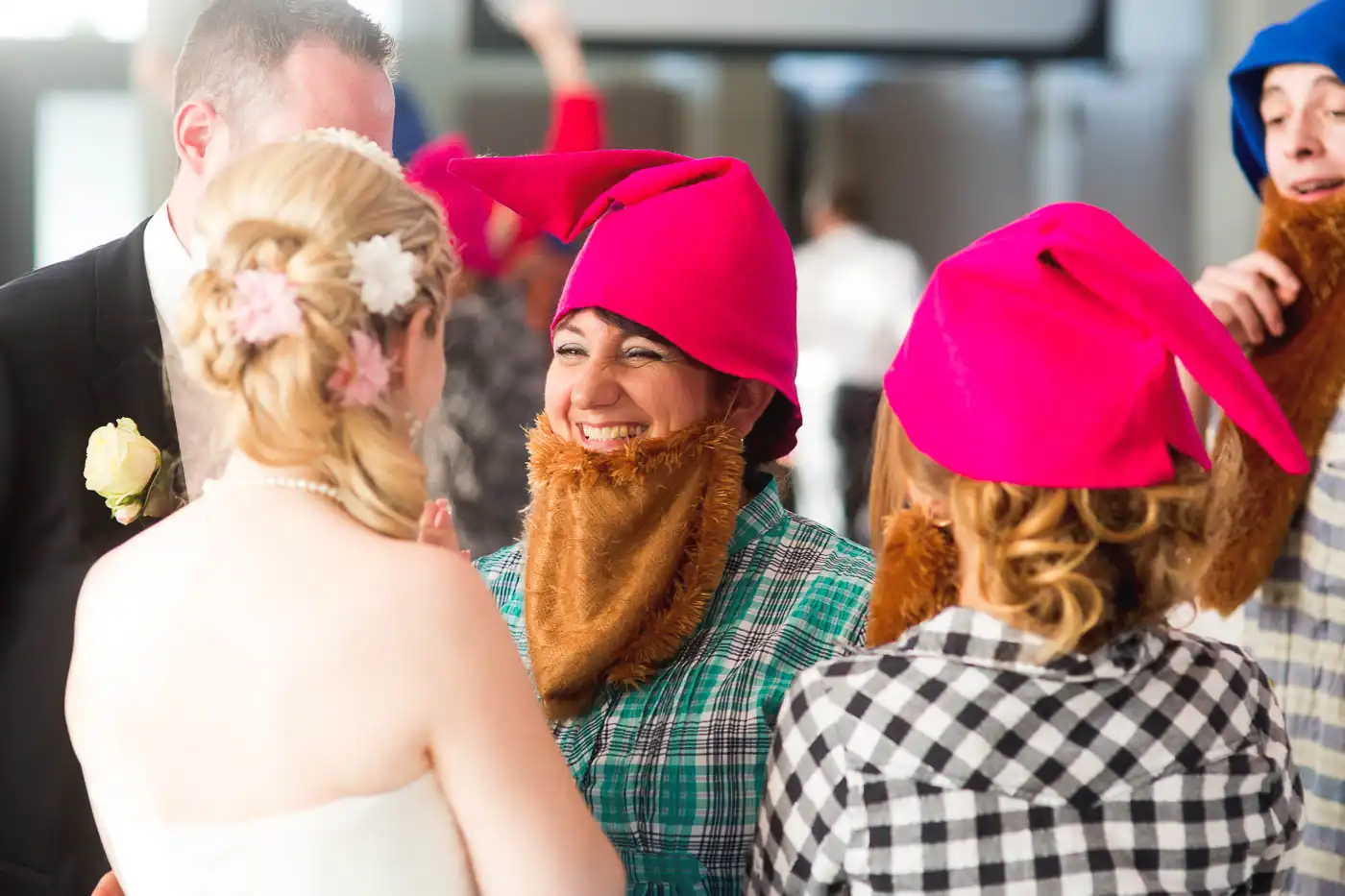 Zwerge auf Hochzeit